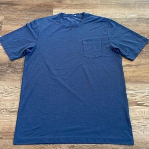 Travis Mathew blue tee L